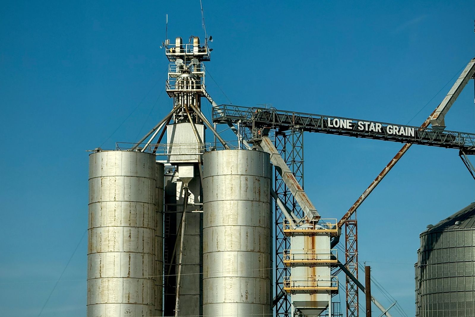 Agricultural Liens Guide: Taking Advantage of Agricultural Producers’ Priority Lien Right